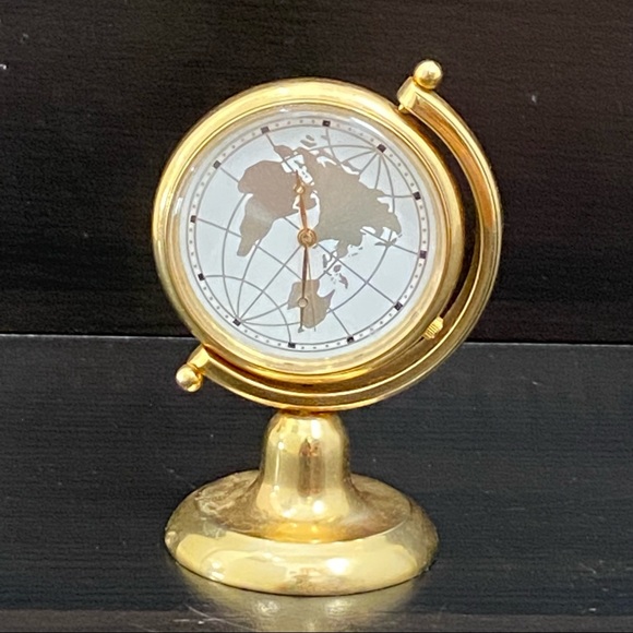 Vintage Flat Globe World Map Gold-tone Mini Desk Clock - Picture 7 of 10